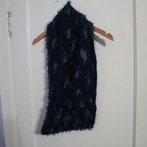 Blue fuzzy infinite Scarf